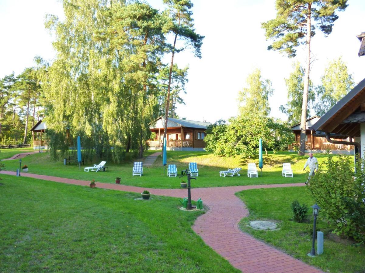 Landhaus Mueritzgarten Hotel Garni Röbel Εξωτερικό φωτογραφία
